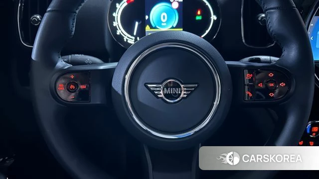 Mini Cooper Countryman 2023 Черный из Кореи, фото 4