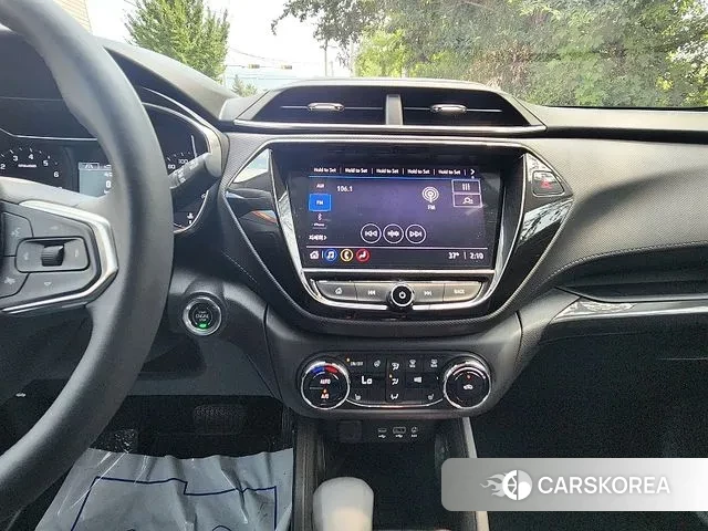 Chevrolet (GM Daewoo) Trailblazer 2021 Белый из Кореи, фото 4