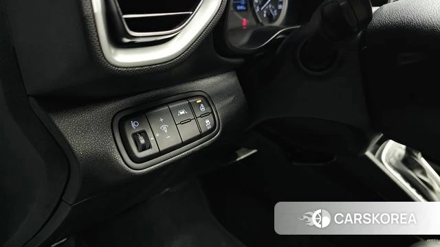 Hyundai Venue 2022 Белый из Кореи, фото 4