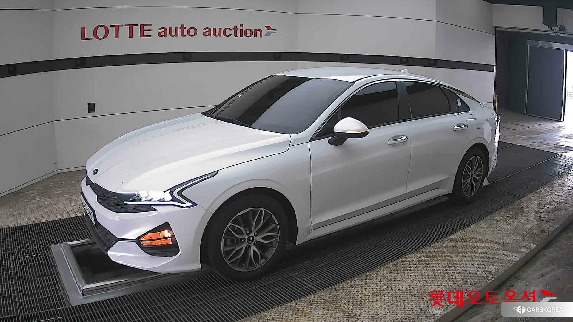 Kia K5 2021 Snow White Pearl (optional) из Кореи, фото 4