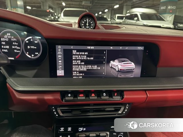 Porsche 911(992) 2020 Светло-серебряный цвет из Кореи, фото 4