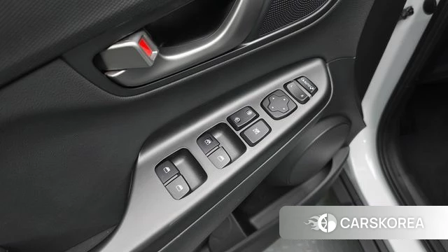 Hyundai Kona 2019 Белый из Кореи, фото 4