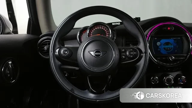 Mini Cooper 2019 Песочный из Кореи, фото 4