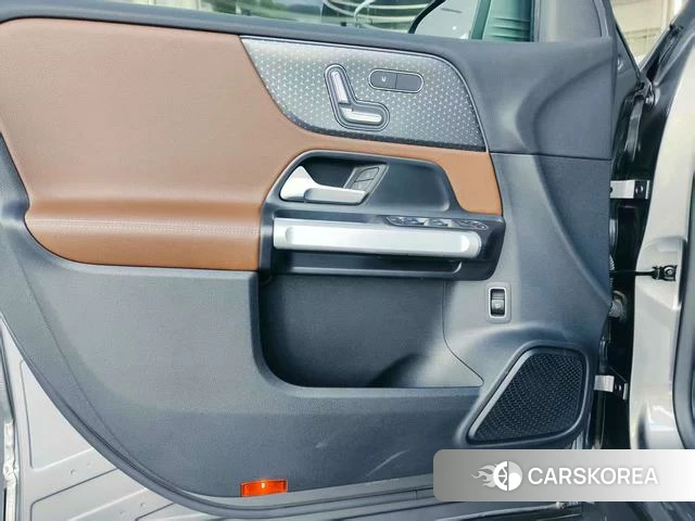 Mercedes-Benz EQB 2026 Темно-серый из Китая, фото 4