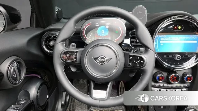 Mini Cooper S Convertible 2022 Жемчужный цвет из Кореи, фото 4