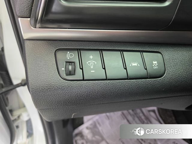 Hyundai The New Avante AD 2019 Белый из Кореи, фото 4