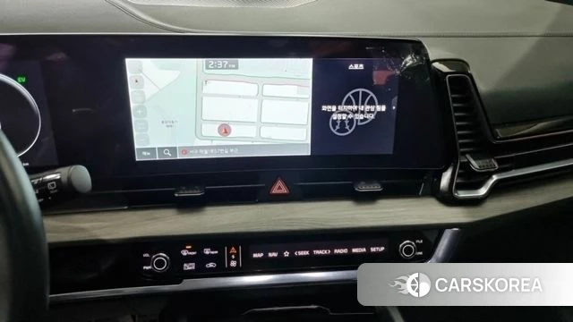 Kia Sportage 5th Generation Hybrid 2023 Серебристо-серый из Кореи, фото 4