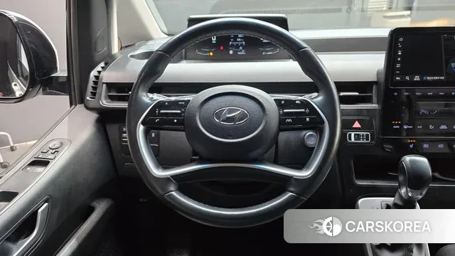 Hyundai Staria 2022 Белый из Кореи, фото 4