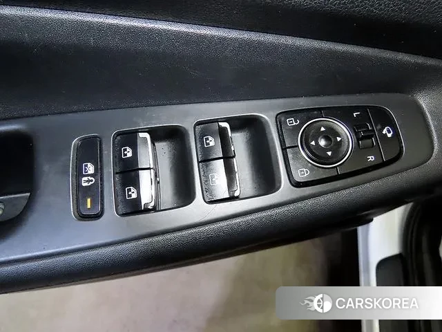 Hyundai The New Santa Fe 2021 Белый из Кореи, фото 4