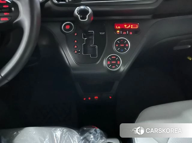 Kia The New Kia Ray 2024 Белый из Кореи, фото 4