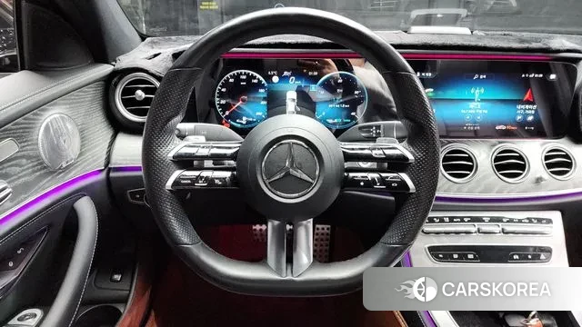 Mercedes-Benz E-Class W213 2021 Черный из Кореи, фото 4