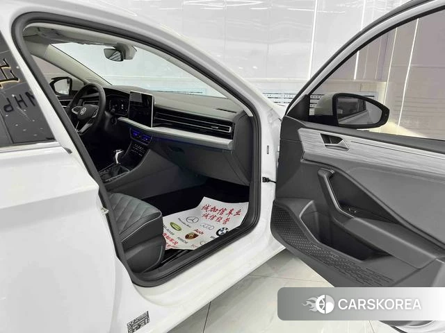 Volkswagen Sagitar 2022 Белый из Китая, фото 4