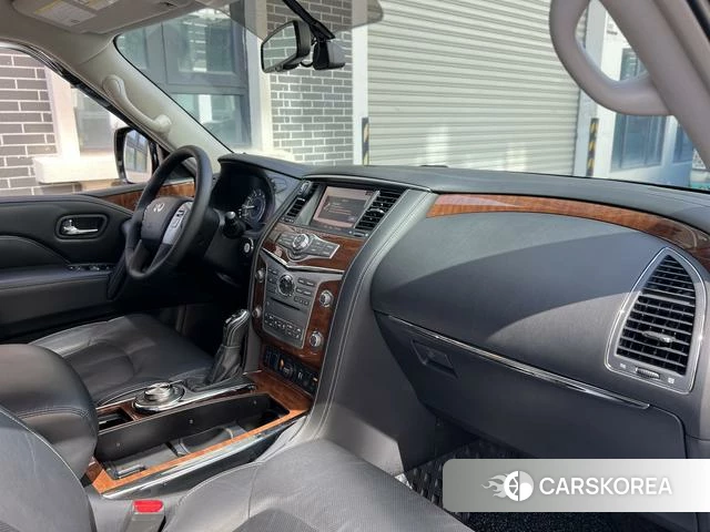 Infiniti QX80 2020 Коричневый из Китая, фото 4