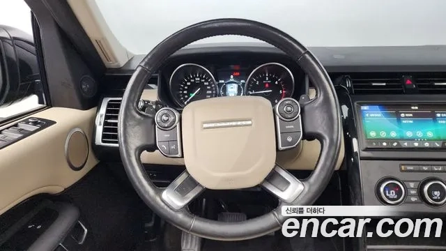 Land Rover Discovery 5 2018 Черный из Кореи, фото 4
