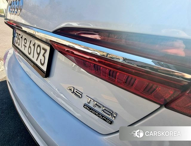 Audi A6 (C8) 2021 Белый из Кореи, фото 4