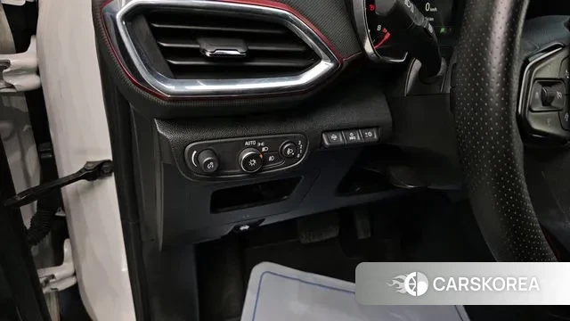 Chevrolet (GM Daewoo) Trailblazer 2020 Белый из Кореи, фото 4