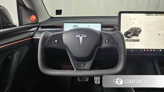 Tesla Model Y 2024 Черный из Кореи, фото 4