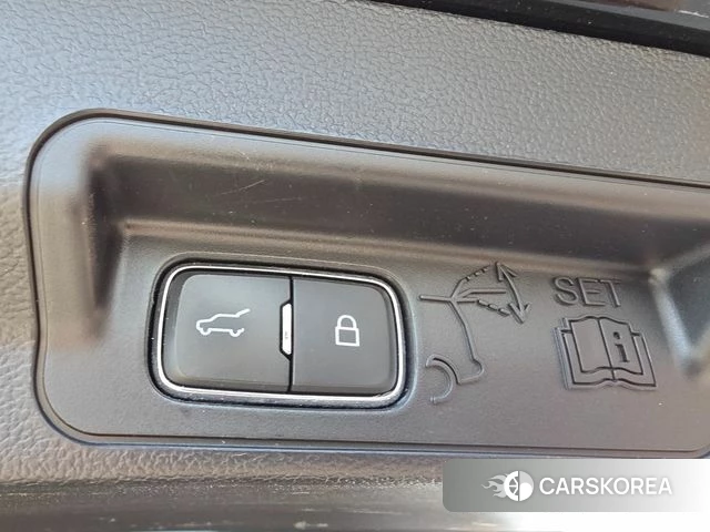 Ford Explorer 6th Generation 2021 Черный из Кореи, фото 4