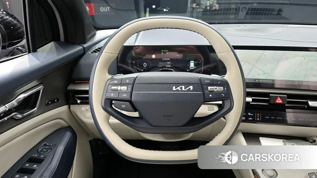 Kia The New Sportage 5th Generation 2025 Серебристо-серый из Кореи, фото 4