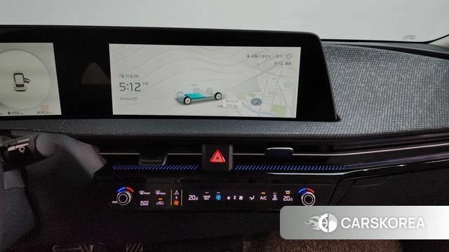 Kia EV6 2023 Жемчужный цвет из Кореи, фото 4