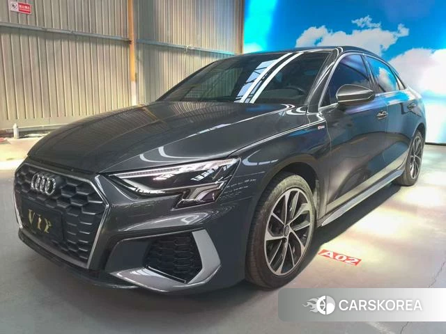 Audi A3 2022 Темно-серый из Китая, фото 4