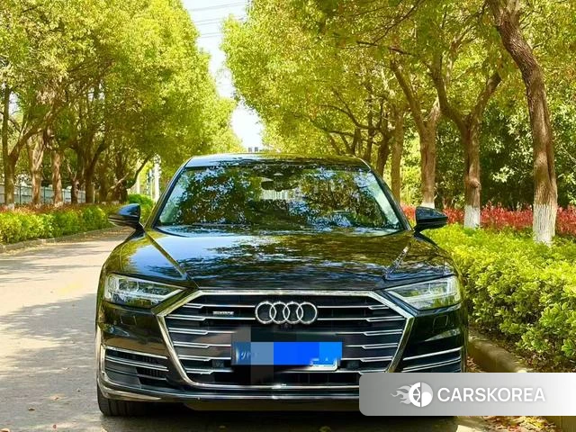 Audi A8 2021 Черный из Китая, фото 4