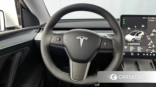 Tesla Model Y 2024 Белый из Кореи, фото 4