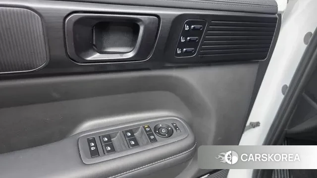 Hyundai Santa Fe (MX5) 2024 Белый из Кореи, фото 4