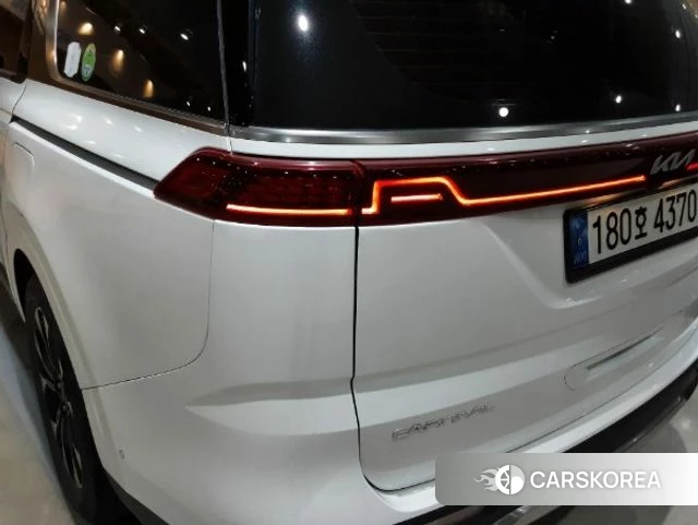 Kia Carnival 4th generation 2022 Белый из Кореи, фото 4
