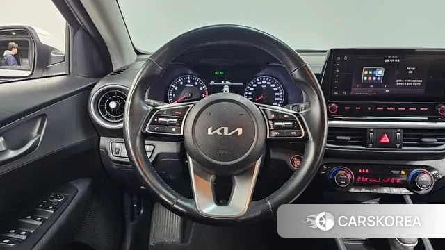 Kia The New K3 2nd generation 2021 Белый из Кореи, фото 4