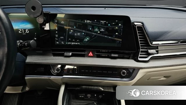 Kia Sportage 5th Generation Hybrid 2022 Черный из Кореи, фото 4