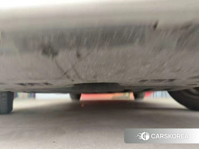 Lexus ES 2021 Серебристо-серый из Китая, фото 4