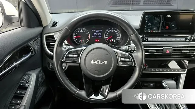 Kia Seltos 2021 Белый из Кореи, фото 4