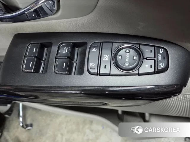 Kia The New Carnival 2019 Черный из Кореи, фото 4