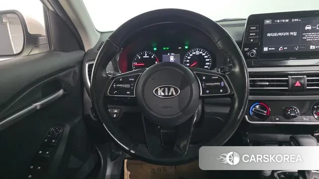 Kia Seltos 2020 Белый из Кореи, фото 4
