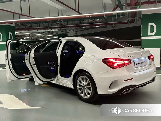 Mercedes-Benz Class A 2021 Белый из Китая, фото 4