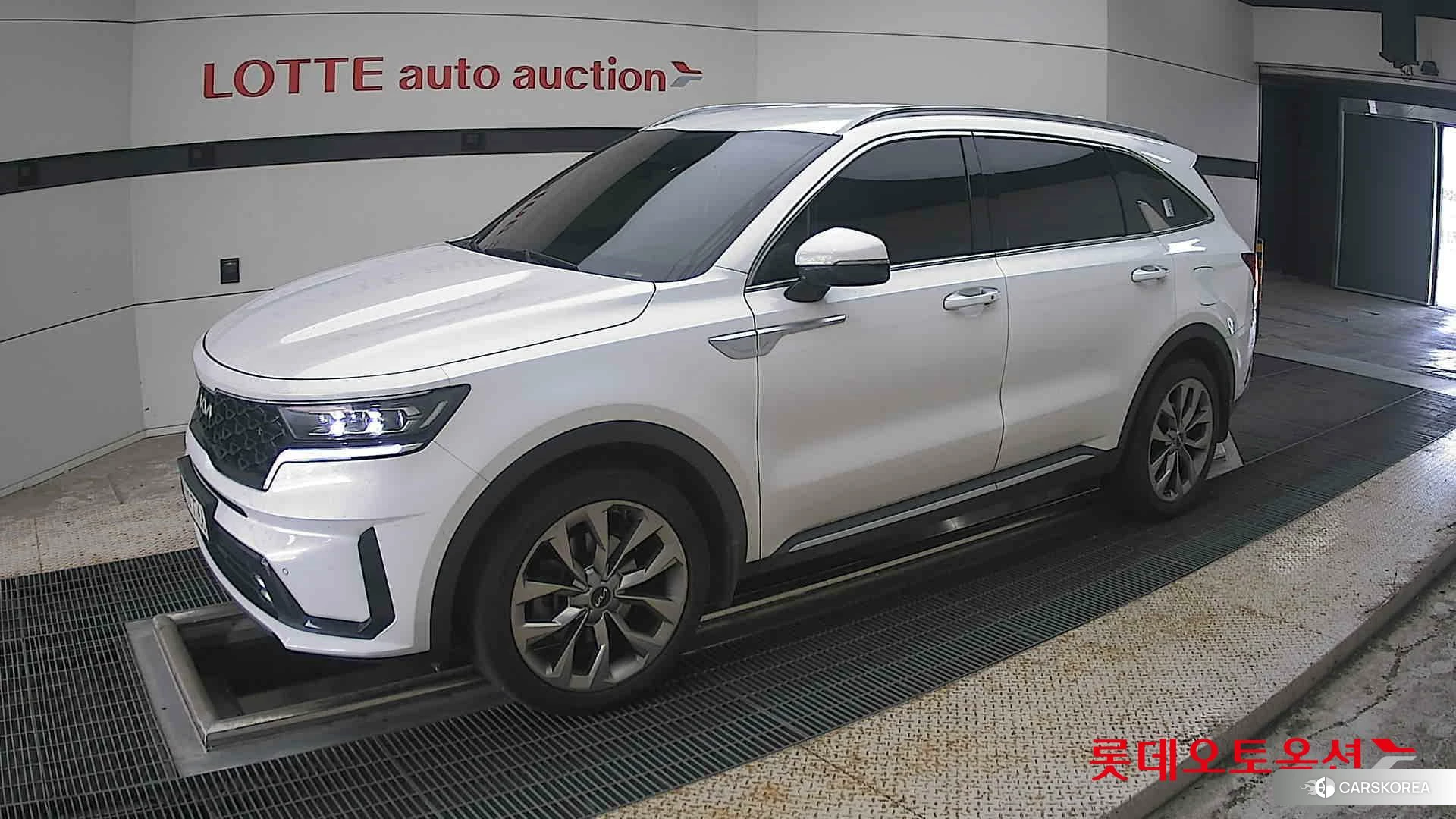 Kia Sorento 2022 Snow White Pearl (optional) из Кореи, фото 4