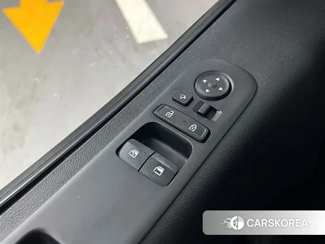 Hyundai Staria 2023 Черный из Кореи, фото 4