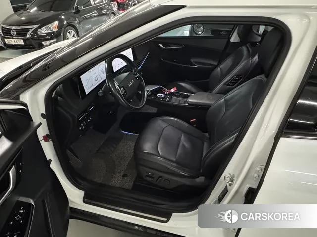 Kia EV6 2022 Белый из Кореи, фото 4