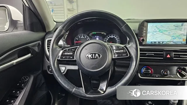 Kia Seltos 2021 Белый из Кореи, фото 4