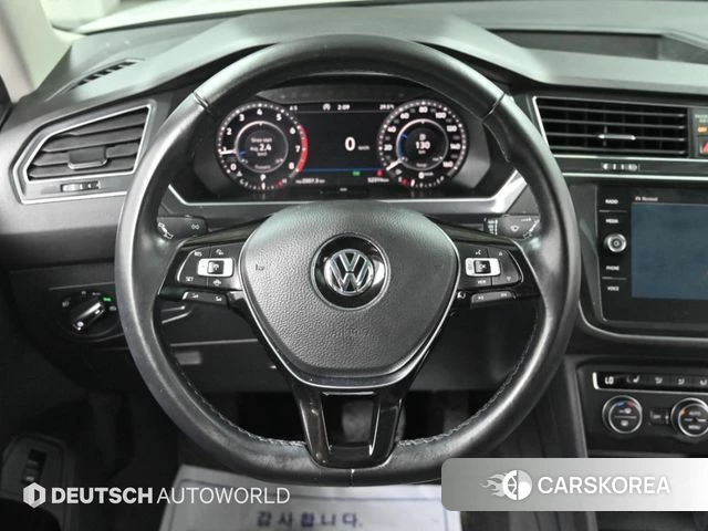 Volkswagen Tiguan Allspace 2019 Белый из Кореи, фото 4