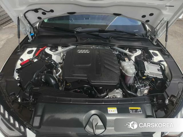 Audi A4L 2024 Белый из Китая, фото 4