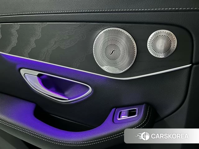 Mercedes-Benz Class C 2021 Белый из Китая, фото 4