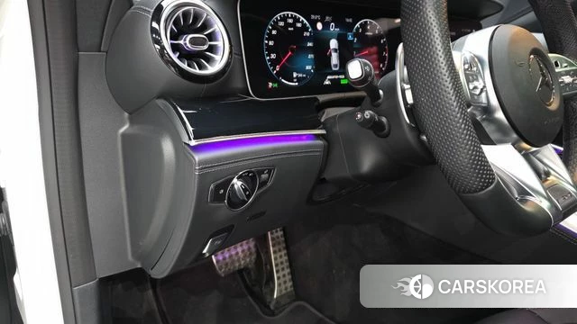 Mercedes-Benz AMG GT 2021 Белый из Кореи, фото 4