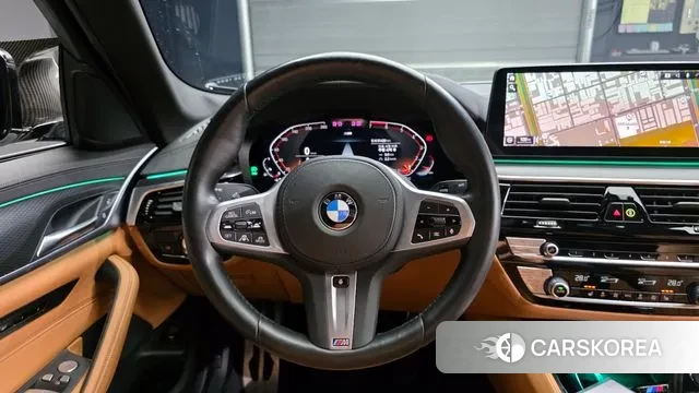 BMW 5 Series (G30) 2023 Белый из Кореи, фото 4