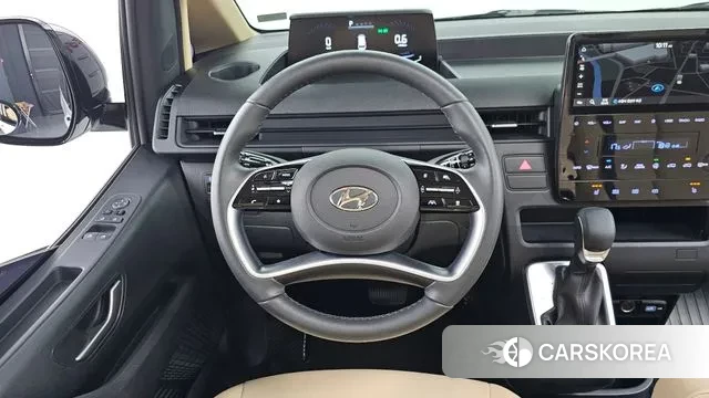 Hyundai Staria 2023 Белый из Кореи, фото 4