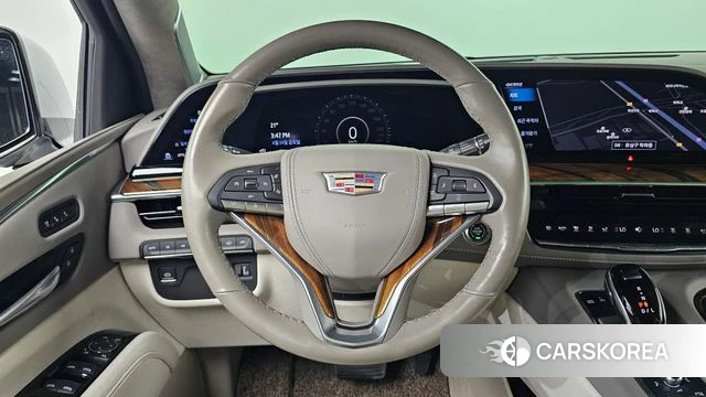 Cadillac Escalade 5th Generation 2022 Белый из Кореи, фото 4