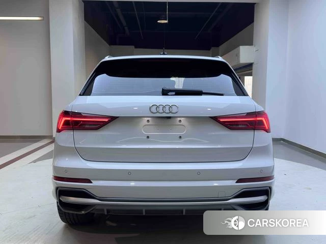 Audi Q3 2022 Белый из Китая, фото 4