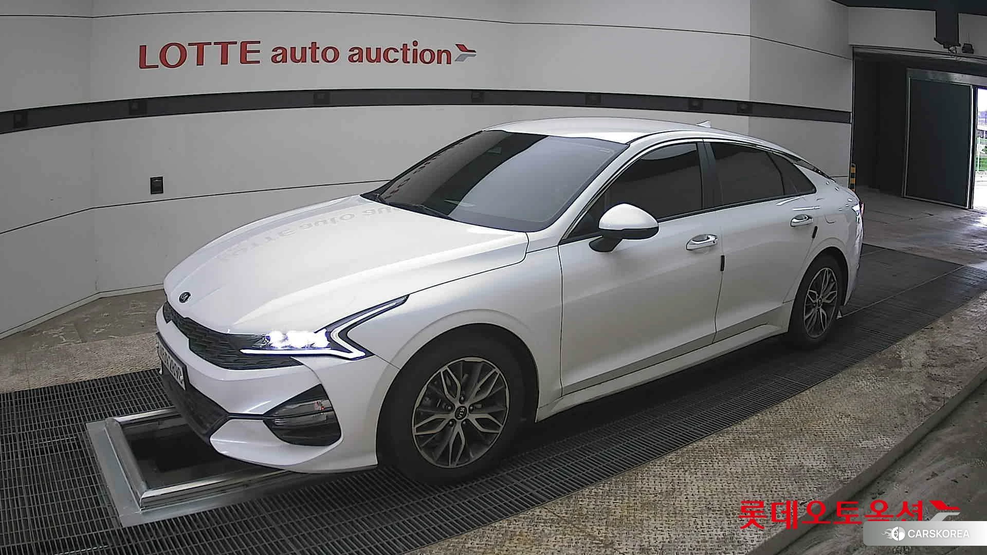 Kia K5 2020 Snow White Pearl (optional) из Кореи, фото 4