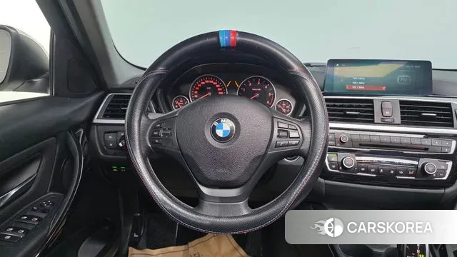BMW 3 Series (F30) 2018 Белый из Кореи, фото 4